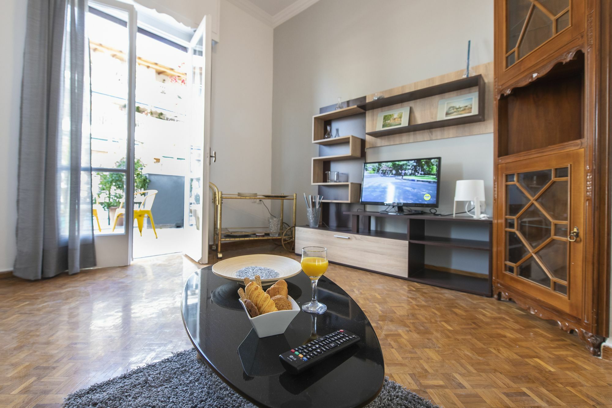 Апартаменты Petralona Cosy Penthouse Афины Экстерьер фото