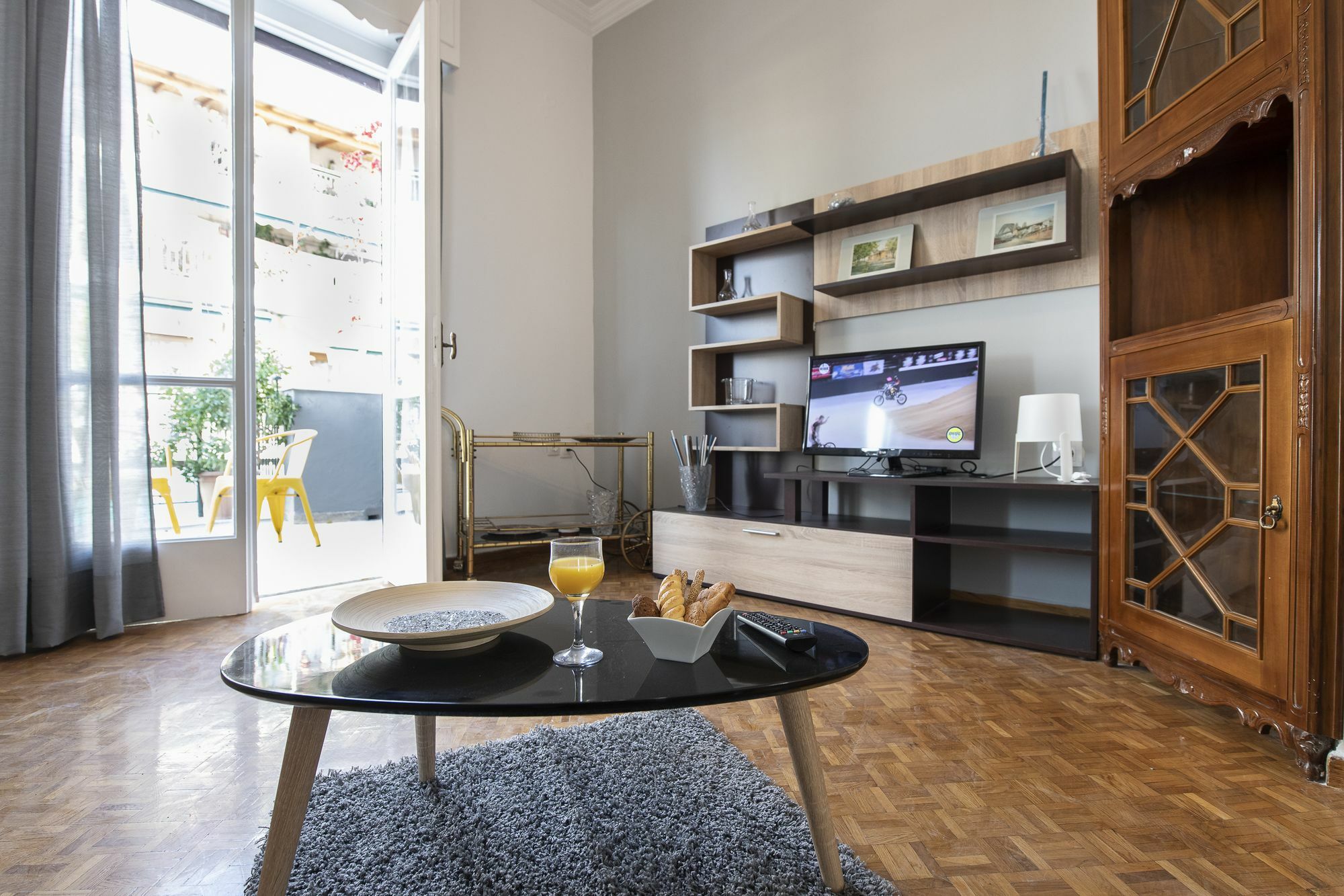 Апартаменты Petralona Cosy Penthouse Афины Экстерьер фото